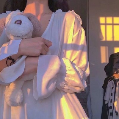 哺乳期的女人